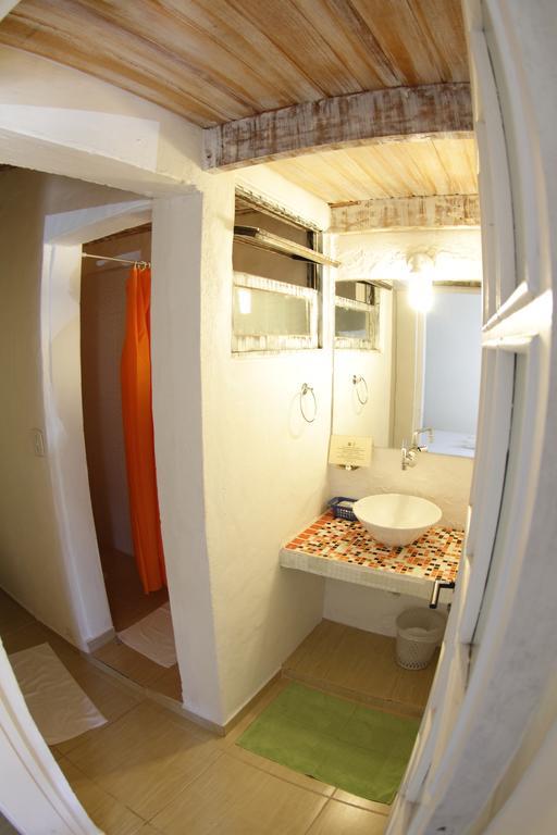 Chili In Suites Маресиас Номер фото